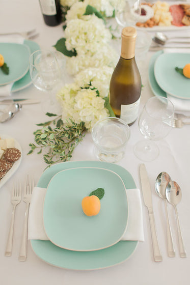Summer Dinner Party Tablescape