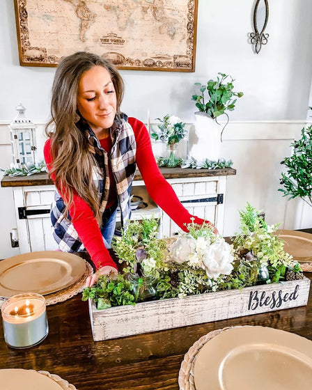 Rustic Tablescape & Buffet: Simple and Clean Home Décor Ideas