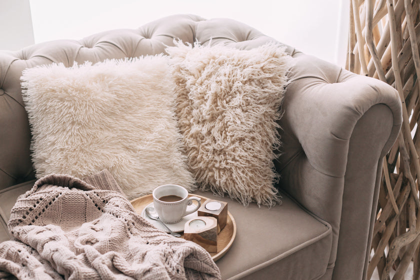 Affordable Winter Décor Ideas For a Cozy Home