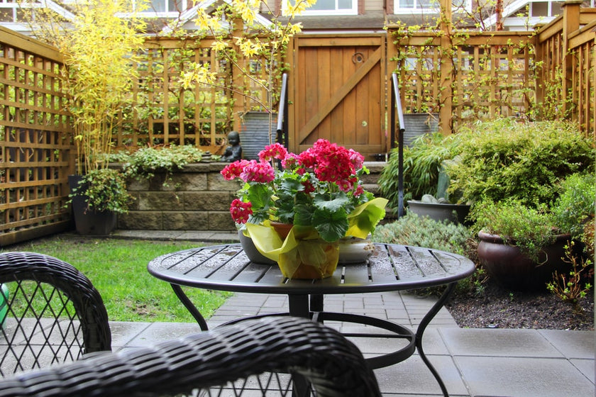 Selecting the Right Furniture for a Small Patio