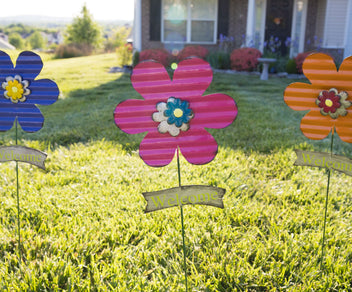 Spruce up Your Garden & Lawn with Décor