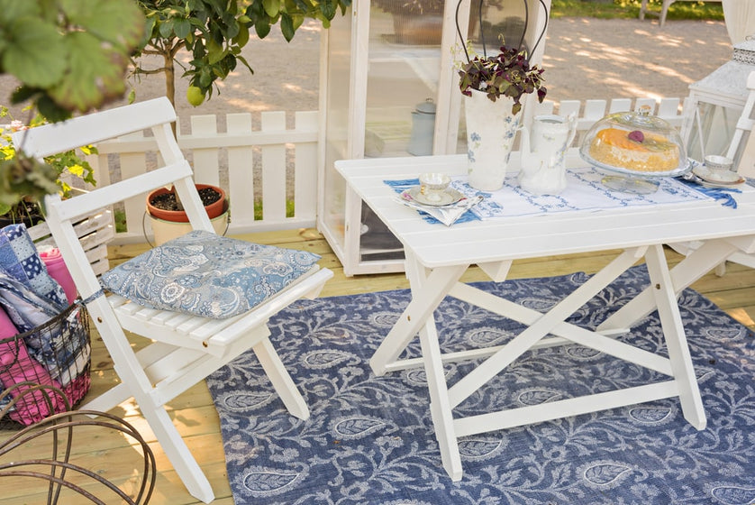 The Ultimate Guide to Choosing Rugs for Patios